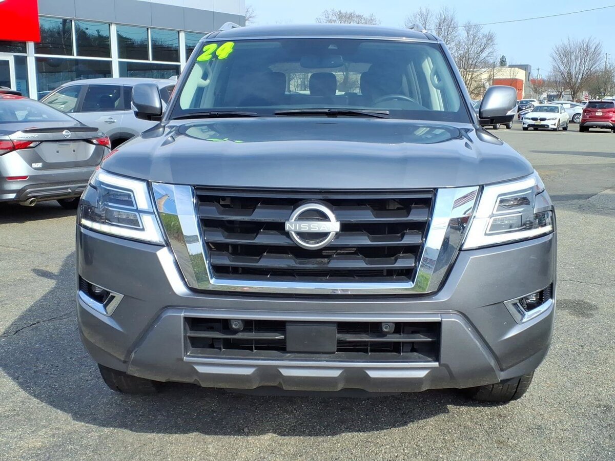 Used 2024 Nissan Armada SV w/ Cargo Package AWD/4WD image 2