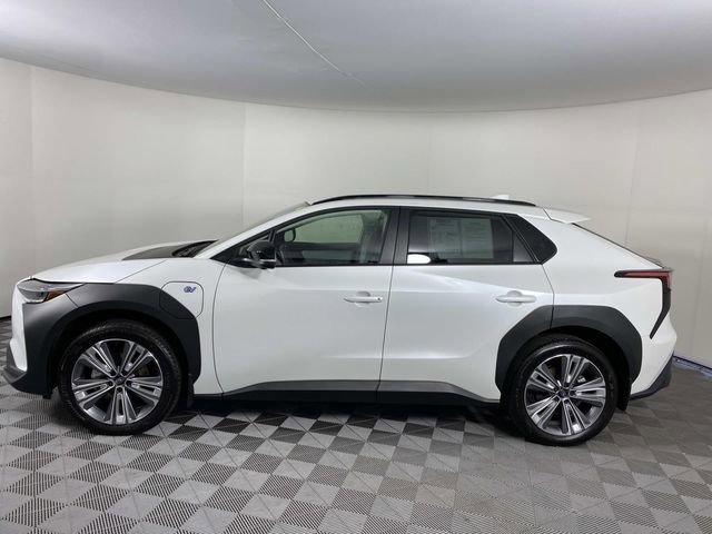 Used 2024 Subaru Solterra Limited AWD/4WD image 5