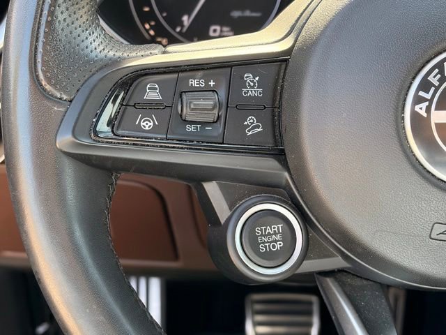 Used 2021 Alfa Romeo Stelvio Ti Sport AWD/4WD image 15