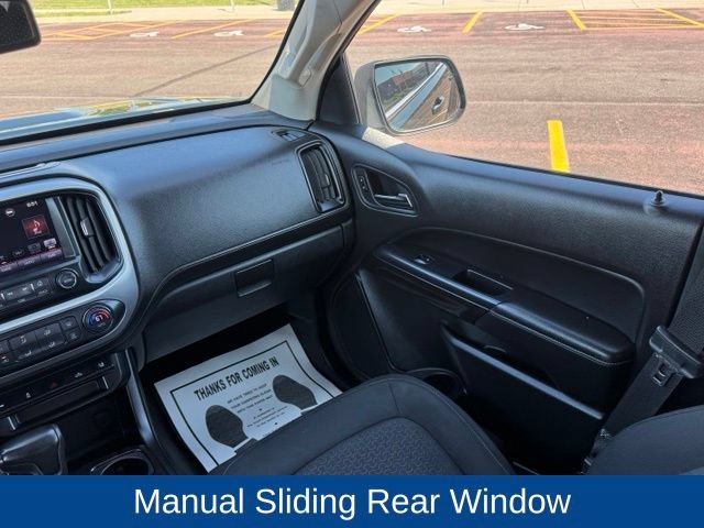 Used 2016 GMC Canyon SLE w/ SLE Convenience Package AWD/4WD image 17