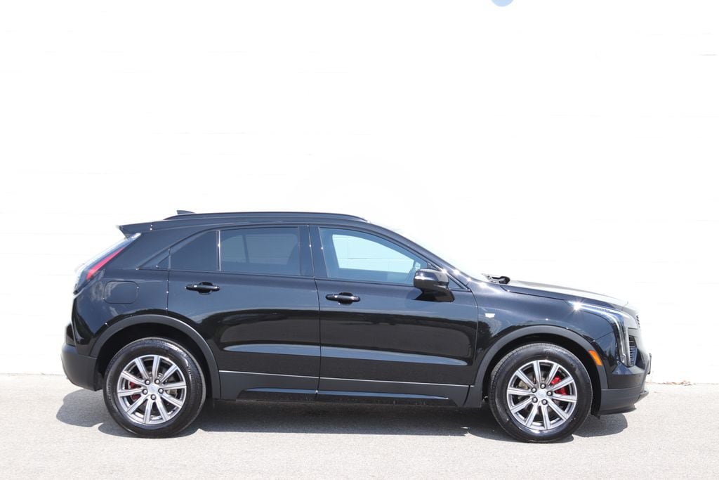 Used 2021 Cadillac XT4 Sport w/ Sun And Sound Package AWD/4WD image 25