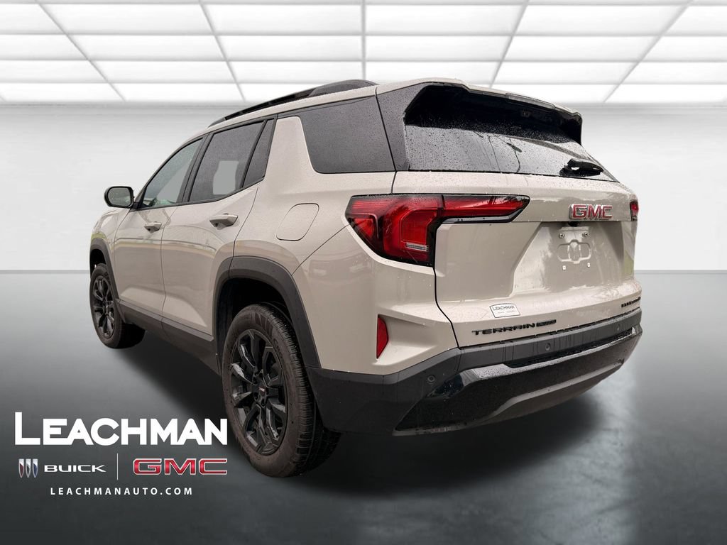 Used 2025 GMC Terrain Elevation w/ Elevation Premium Package AWD/4WD image 6