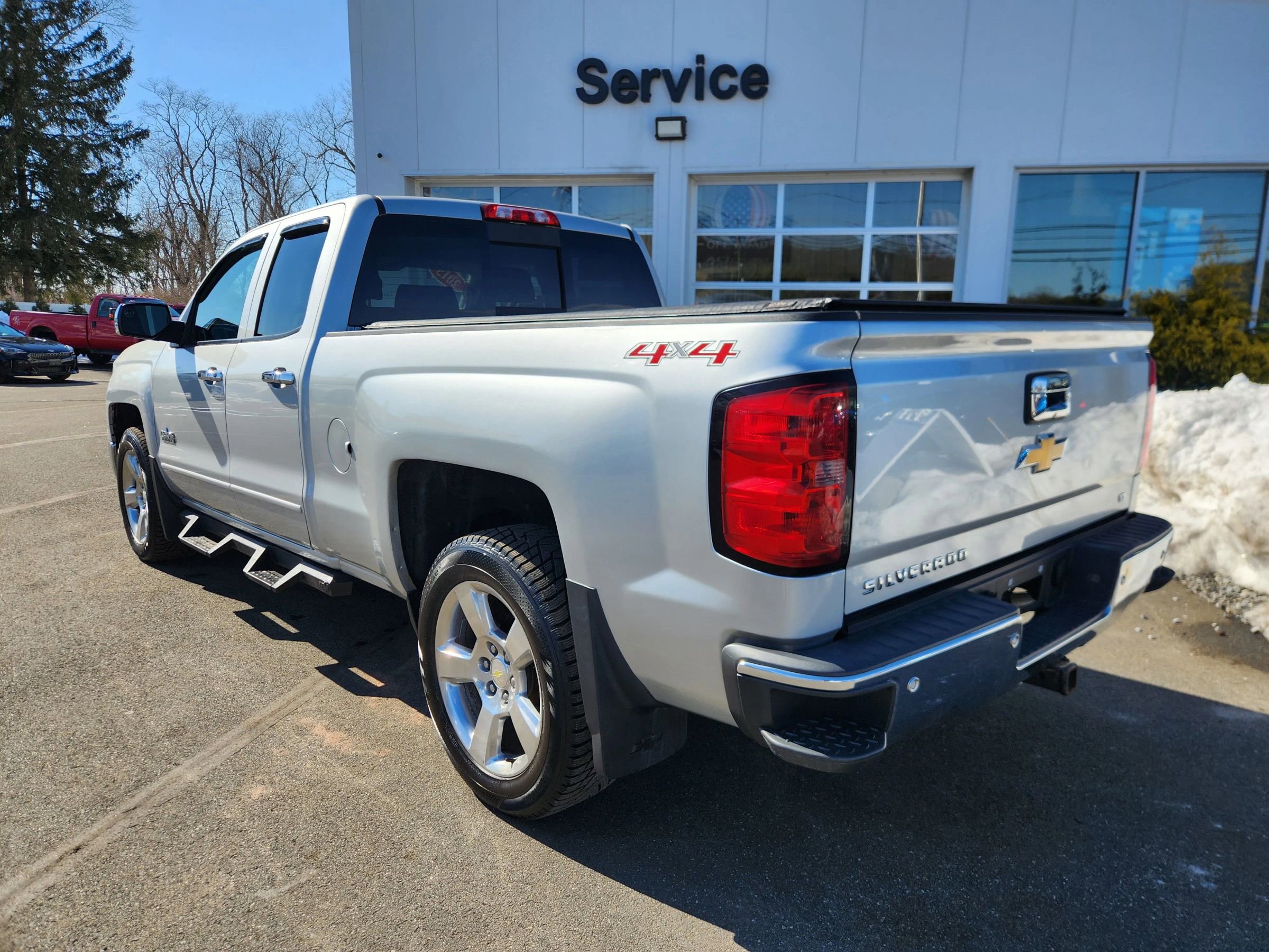 Used 2015 Chevrolet Silverado 1500 LT w/ Texas Edition, 1LT Trim image 10