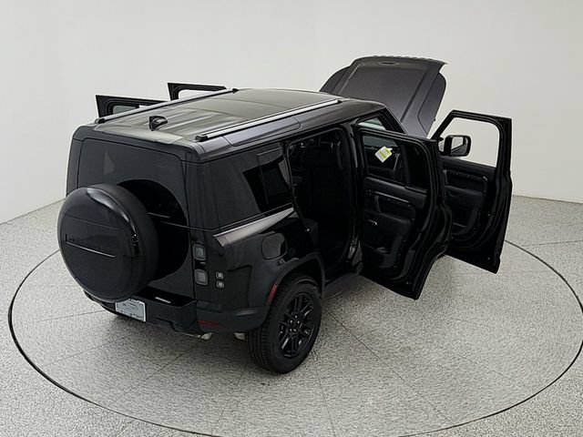New 2026 Land Rover Defender 110 S AWD/4WD image 39