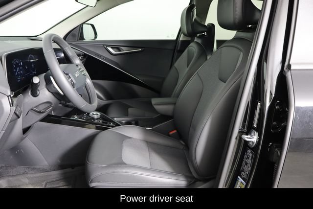 Used 2025 Kia Niro Wind w/ Wind Preserve Package FWD image 14