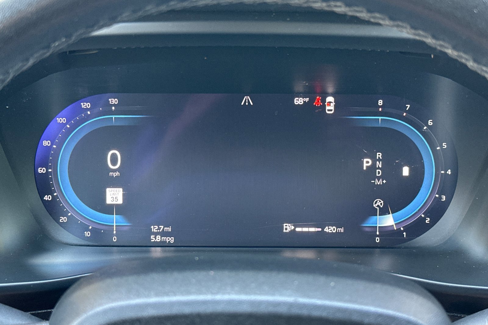 Used 2023 Volvo XC40 B4 Ultimate FWD image 30