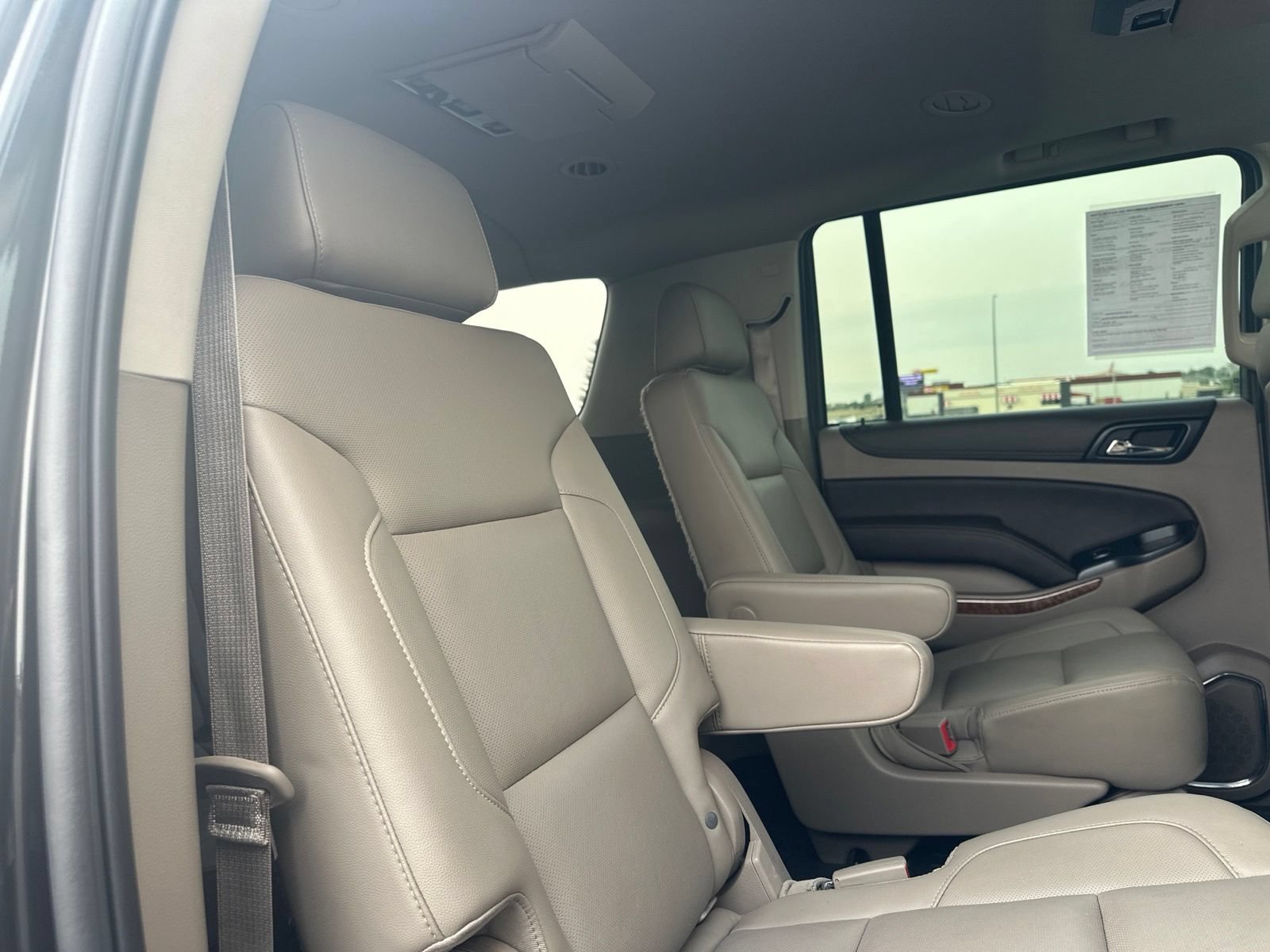 Used 2015 Chevrolet Suburban LTZ AWD/4WD image 38