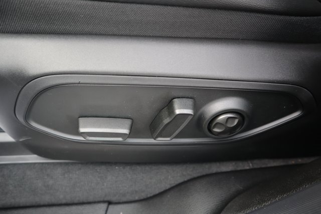 New 2025 Jeep Grand Cherokee L Limited image 9