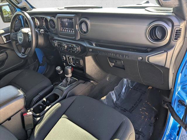 Used 2022 Jeep Wrangler Unlimited Sport image 19