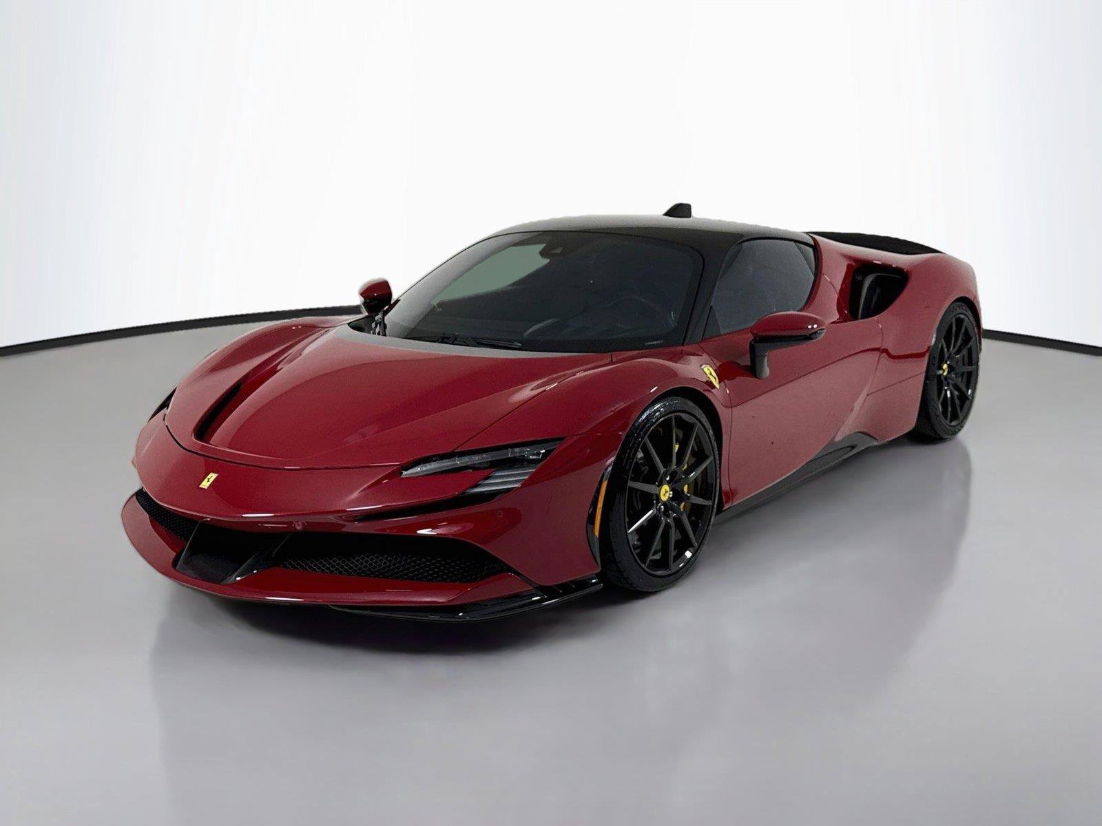 Used 2022 Ferrari SF90 Stradale AWD/4WD image 9