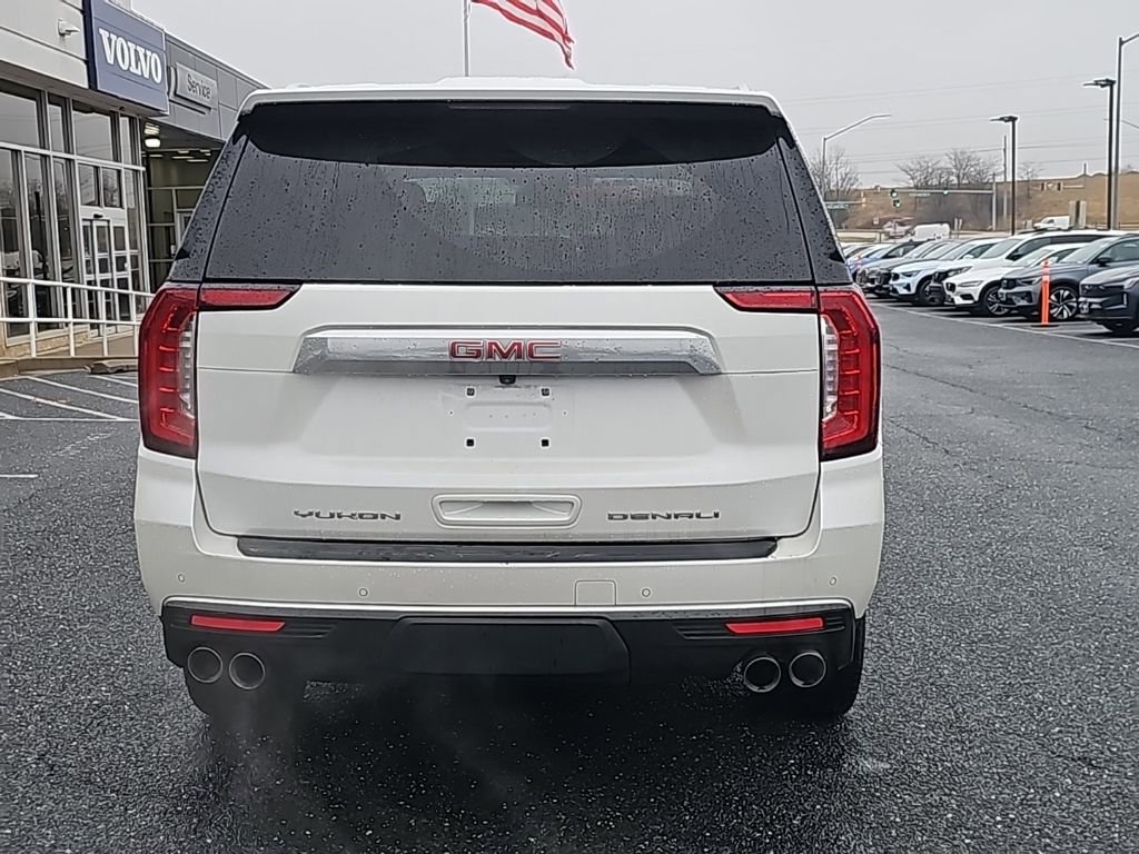 Used 2023 GMC Yukon Denali image 13
