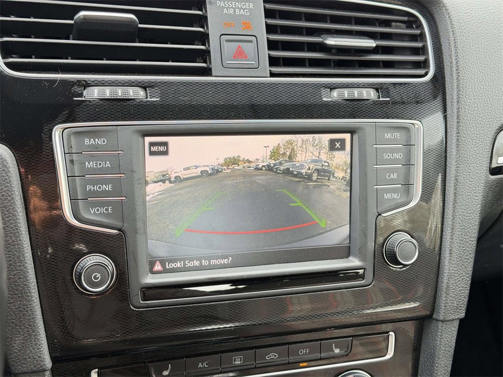 Used 2017 Volkswagen GTI S image 4