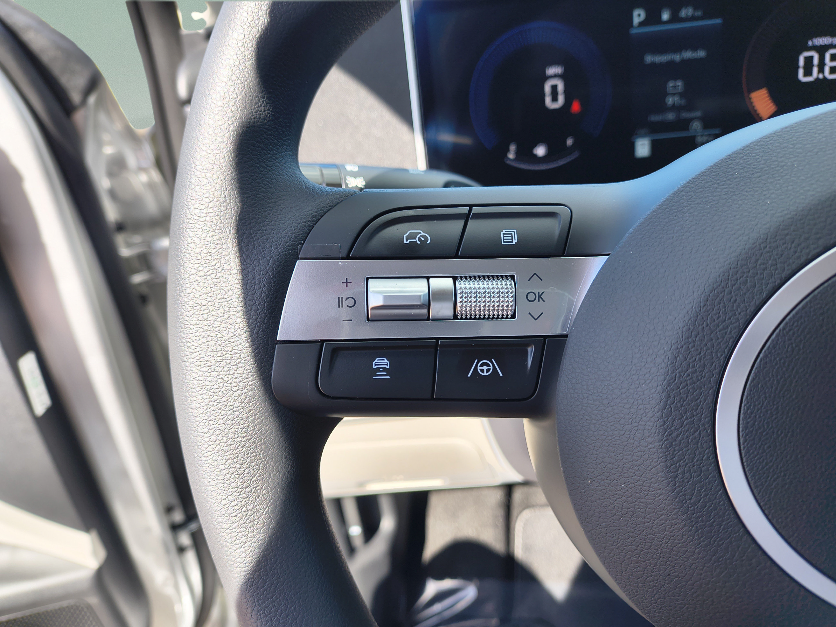 New 2026 Hyundai Tucson SEL FWD image 27