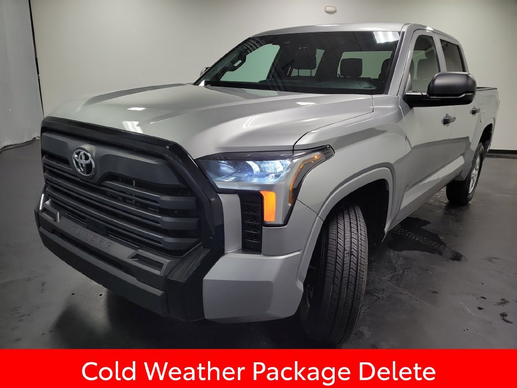 Used 2025 Toyota Tundra SR w/ SR Tow Package AWD/4WD image 4