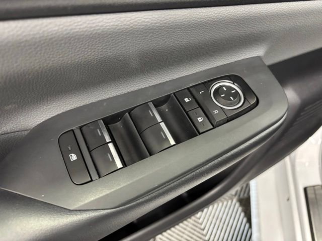 Used 2023 Toyota Prius Limited image 6