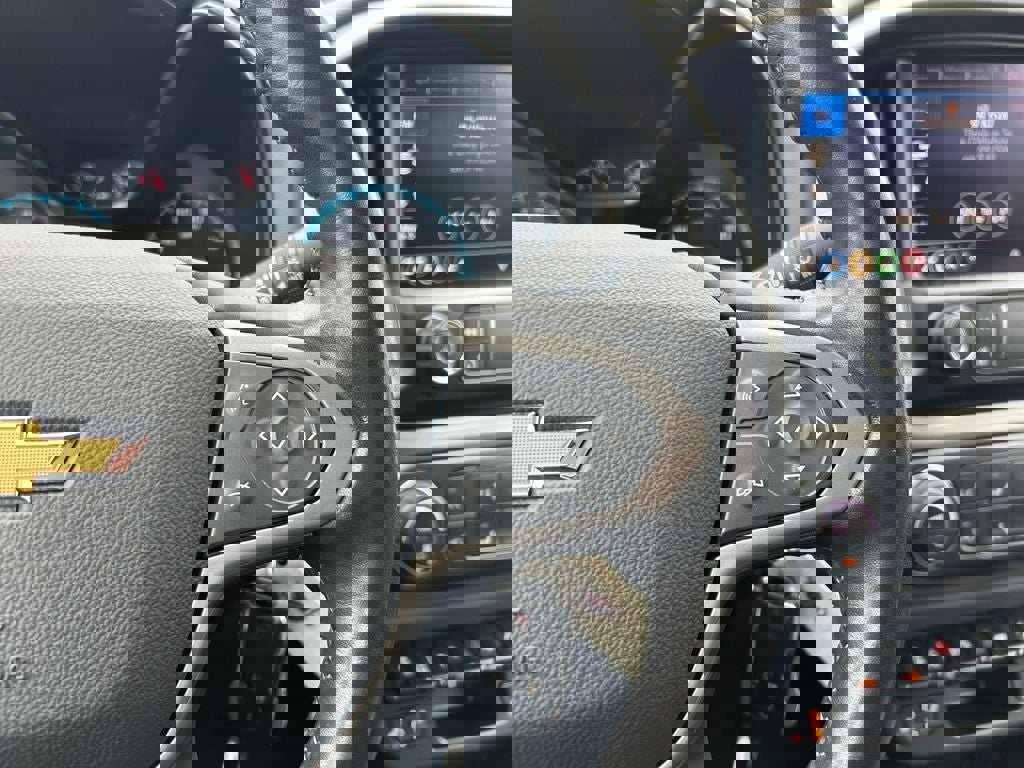 Used 2021 Chevrolet Colorado Z71 w/ Safety Package image 18