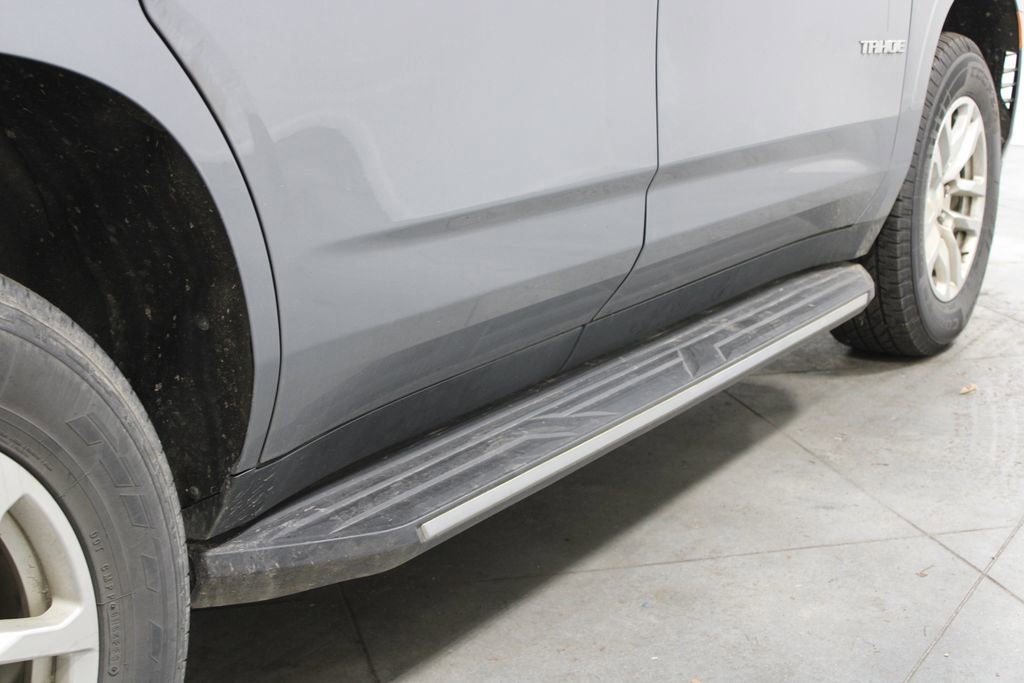 Used 2022 Chevrolet Tahoe LT w/ Luxury Package image 13