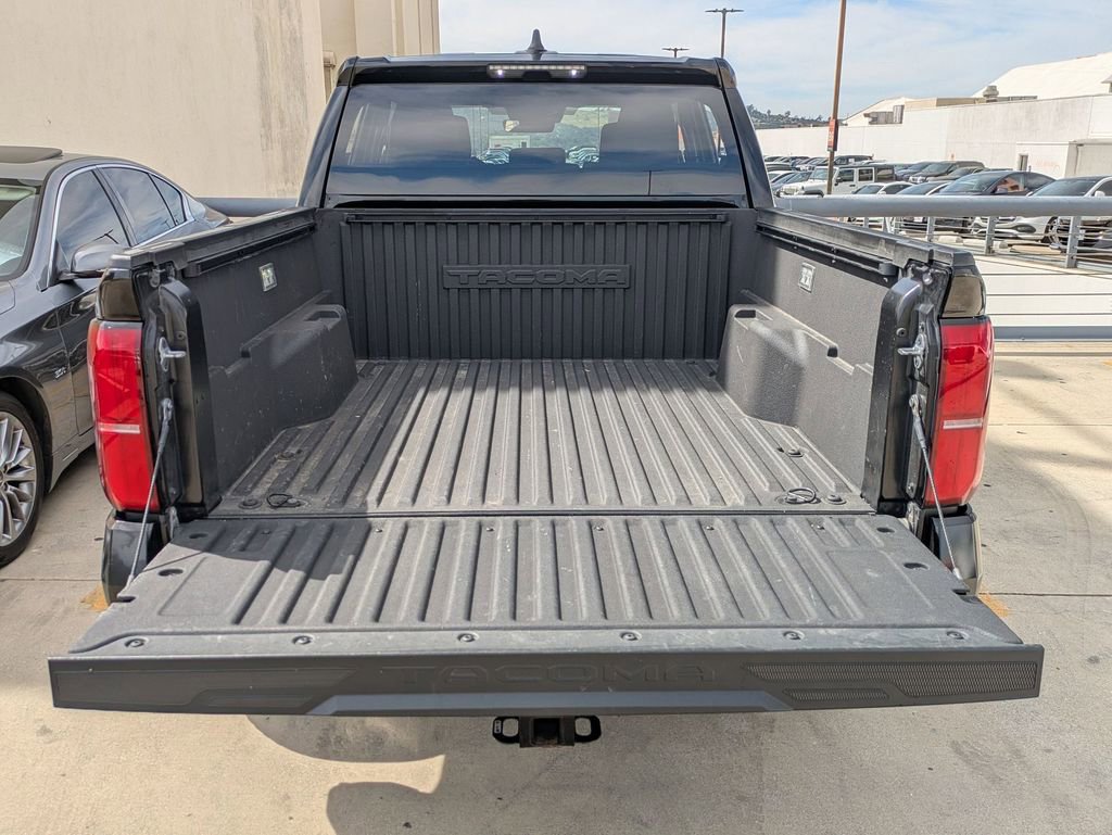 Used 2024 Toyota Tacoma TRD Off-Road image 26