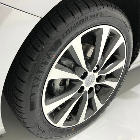 Used 2019 Hyundai Elantra GT w/ Style Package 02 FWD image 18