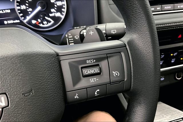 New 2025 Nissan Rogue S image 22