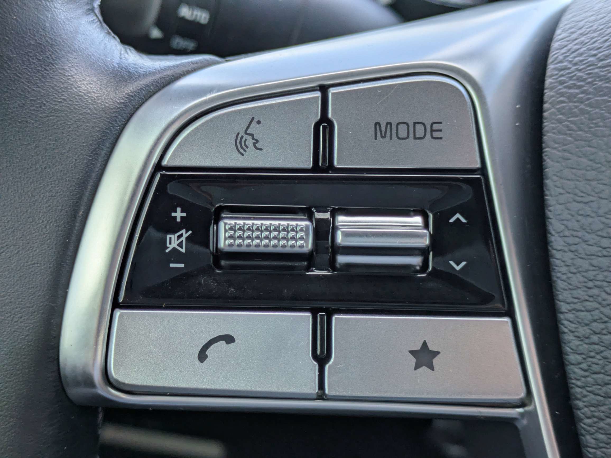 Certified 2024 Kia Telluride EX X-Line AWD/4WD image 34