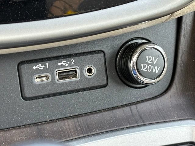 Certified 2024 Nissan Murano Platinum w/ Cargo Package AWD/4WD image 19