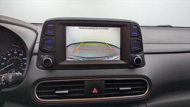 Used 2021 Hyundai Kona SE image 28