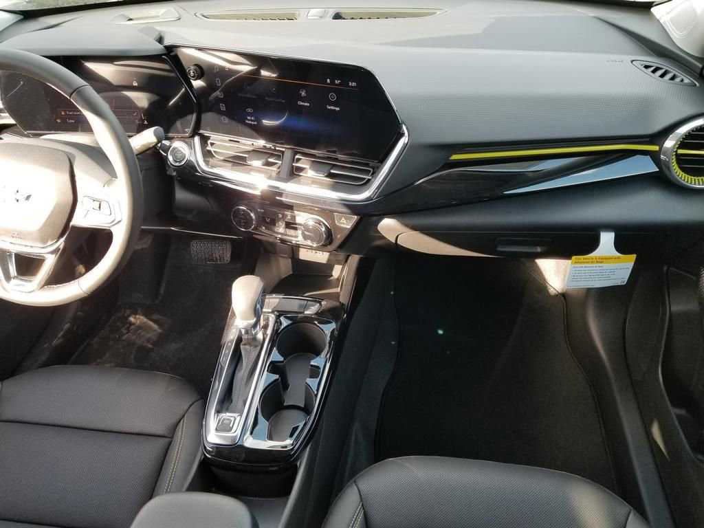 New 2026 Chevrolet Trax ACTIV w/ Driver Confidence Package FWD image 23