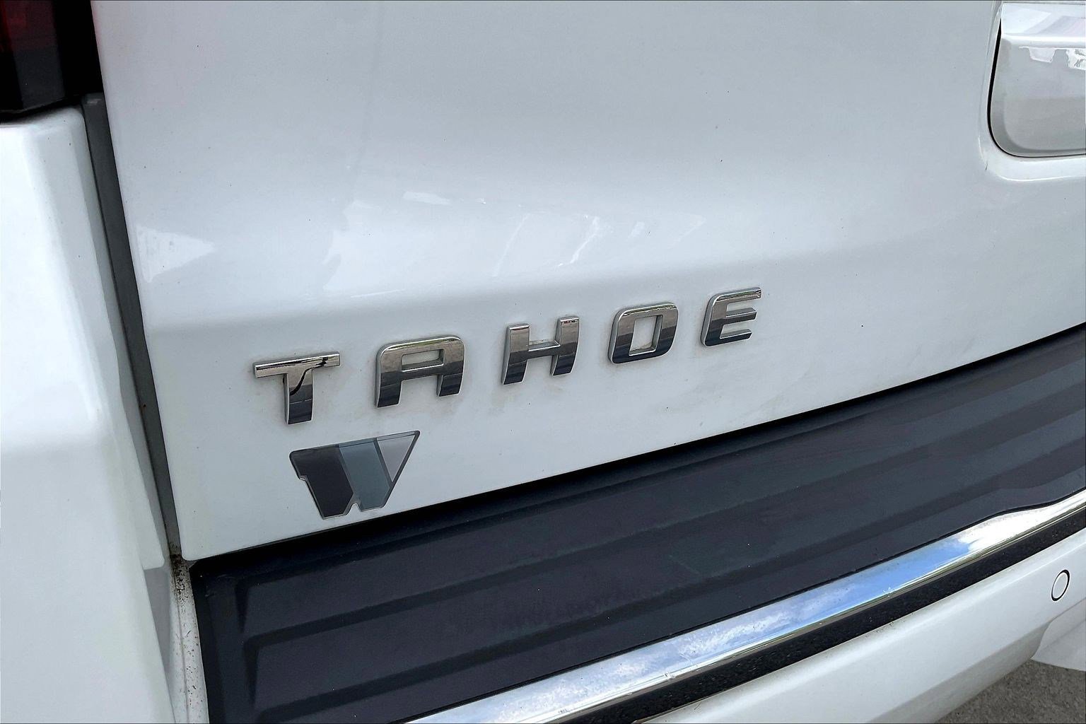 Used 2018 Chevrolet Tahoe Premier AWD/4WD image 24