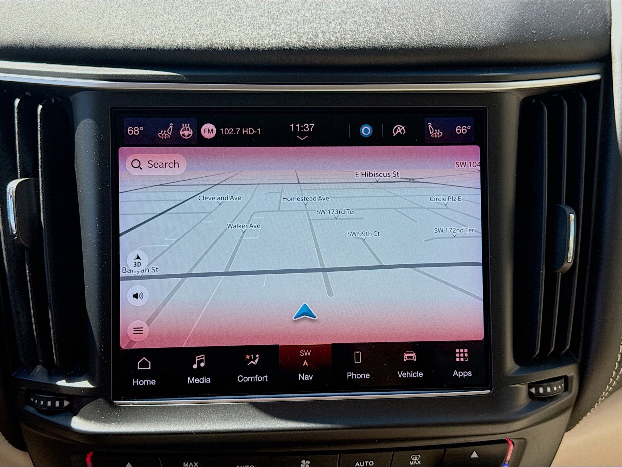 Used 2022 Maserati Levante GT image 11