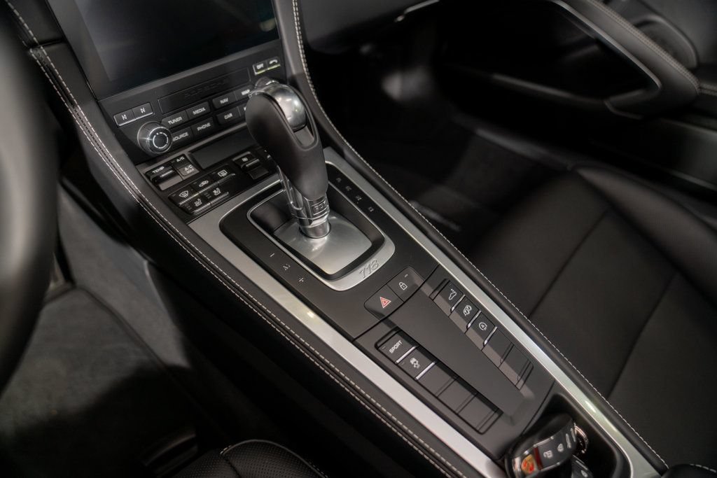 Used 2025 Porsche 718 Cayman S RWD image 25