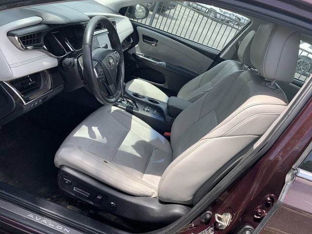Used 2014 Toyota Avalon Limited FWD image 18