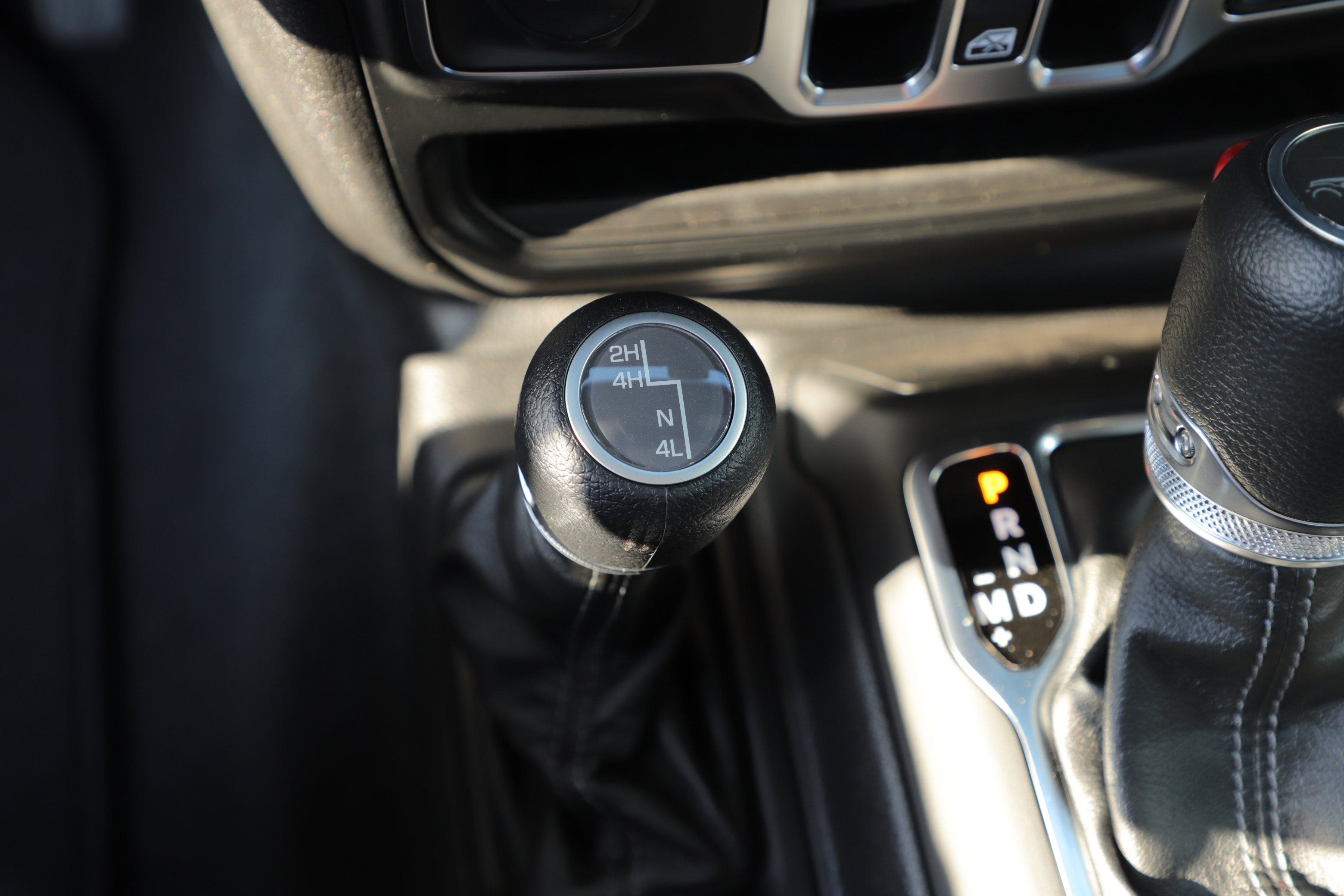 New 2025 Jeep Gladiator Sport image 21