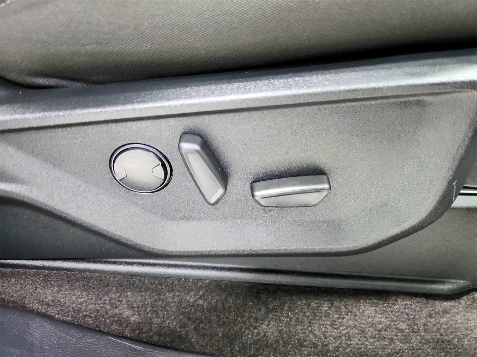 Used 2022 Ford F150 XLT w/ Equipment Group 302A High image 38