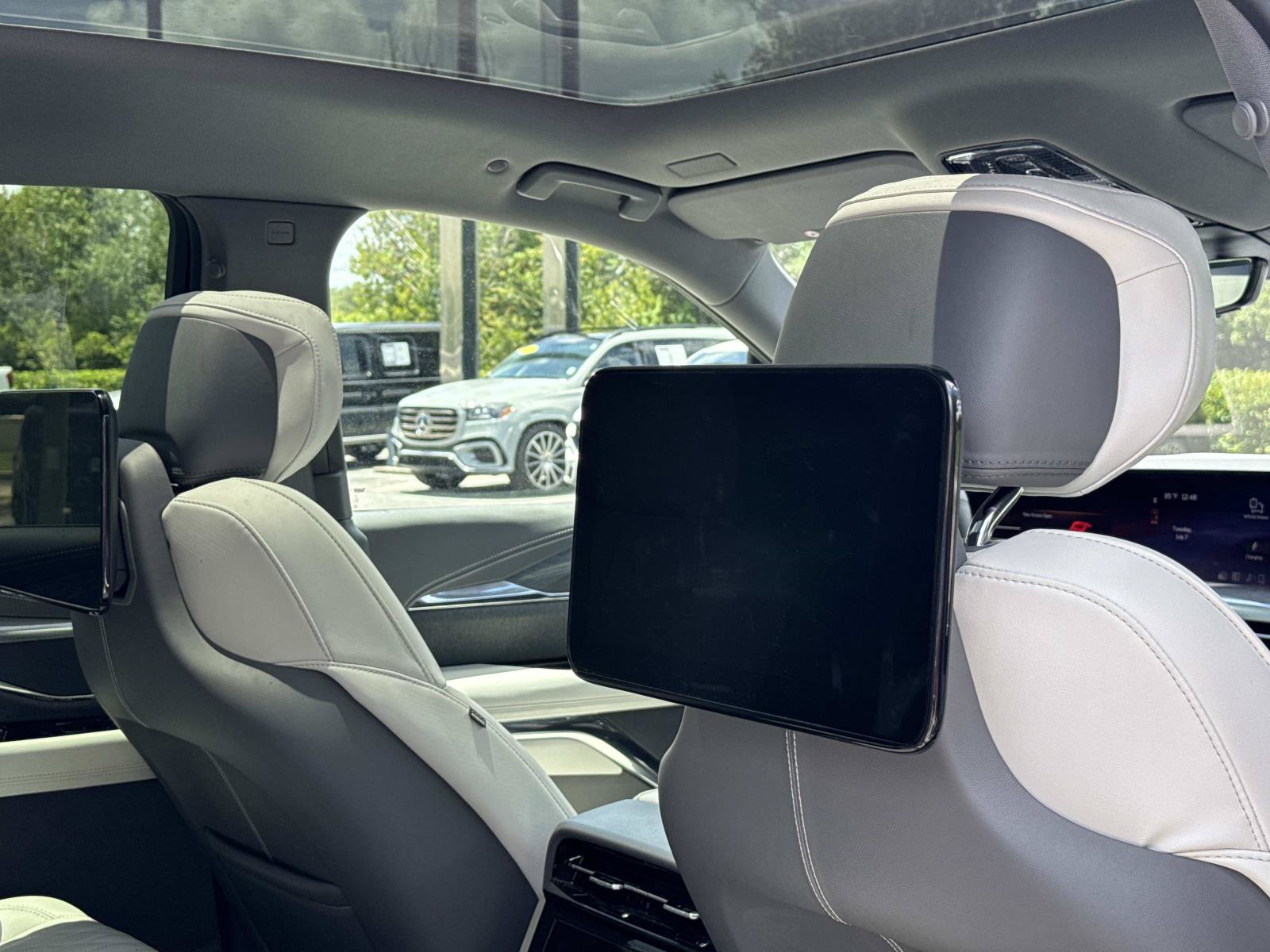 Certified 2026 Cadillac Escalade IQ Sport 1 AWD/4WD image 27