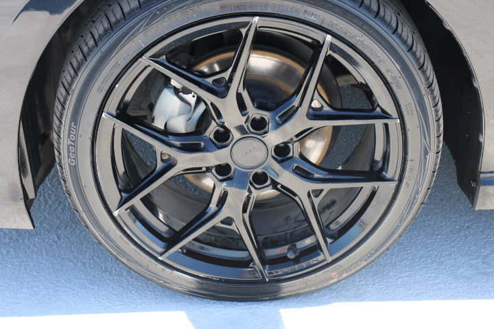 Used 2022 Toyota Camry XSE image 9