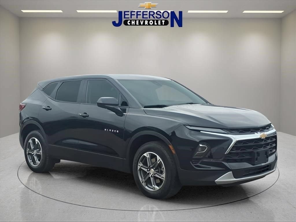 Used 2025 Chevrolet Blazer LT