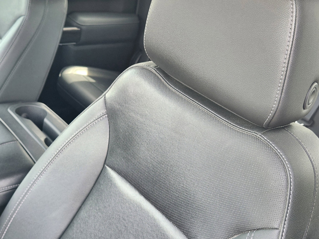 Certified 2021 Chevrolet Silverado 3500 LTZ w/ LTZ Premium Texas Edition image 16