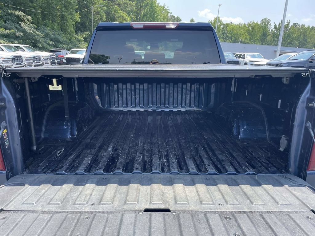 Used 2022 Chevrolet Silverado 1500 Custom AWD/4WD image 40