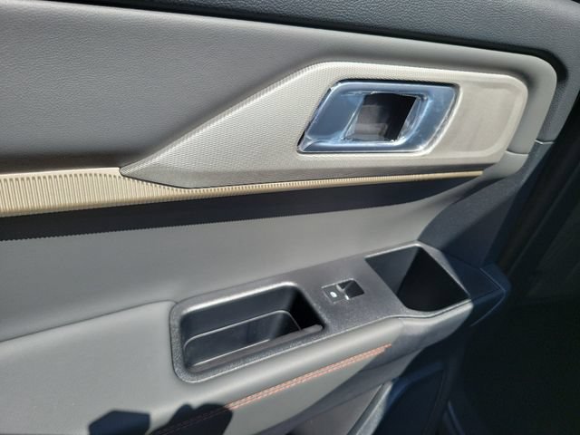 New 2026 Ford Explorer Active w/ Active Comfort Package RWD image 10