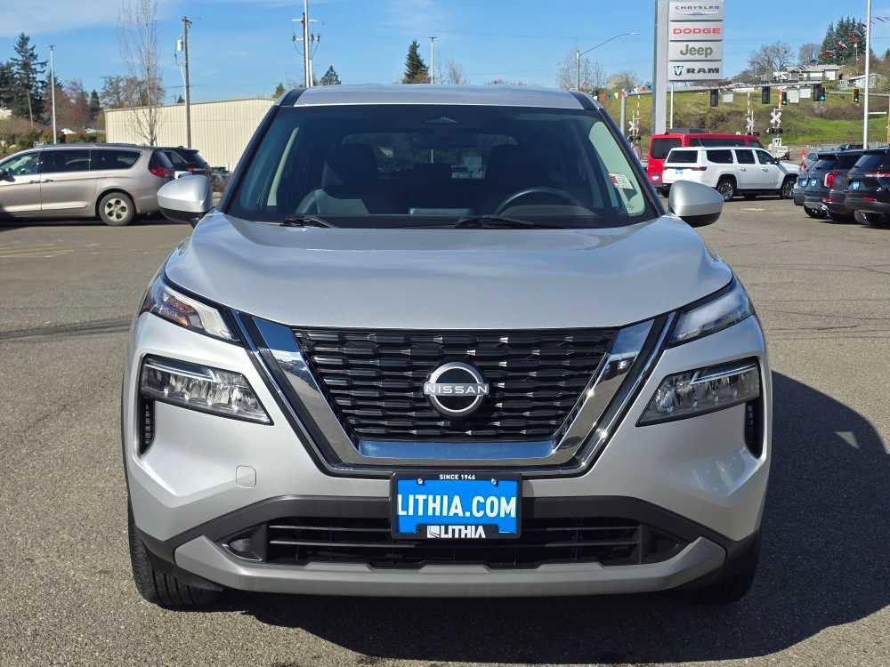 Used 2023 Nissan Rogue SV image 8