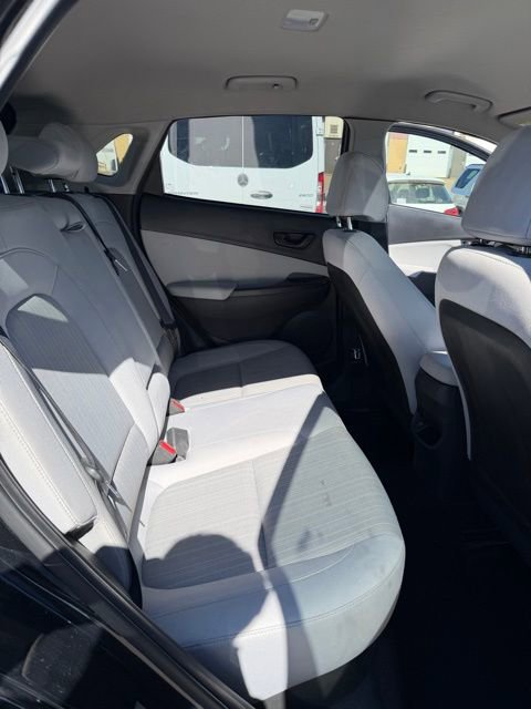 Used 2023 Hyundai Kona SEL w/ Cargo Package image 15