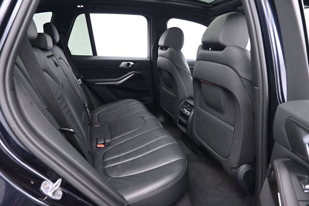 Used 2019 BMW X5 xDrive40i AWD/4WD image 17