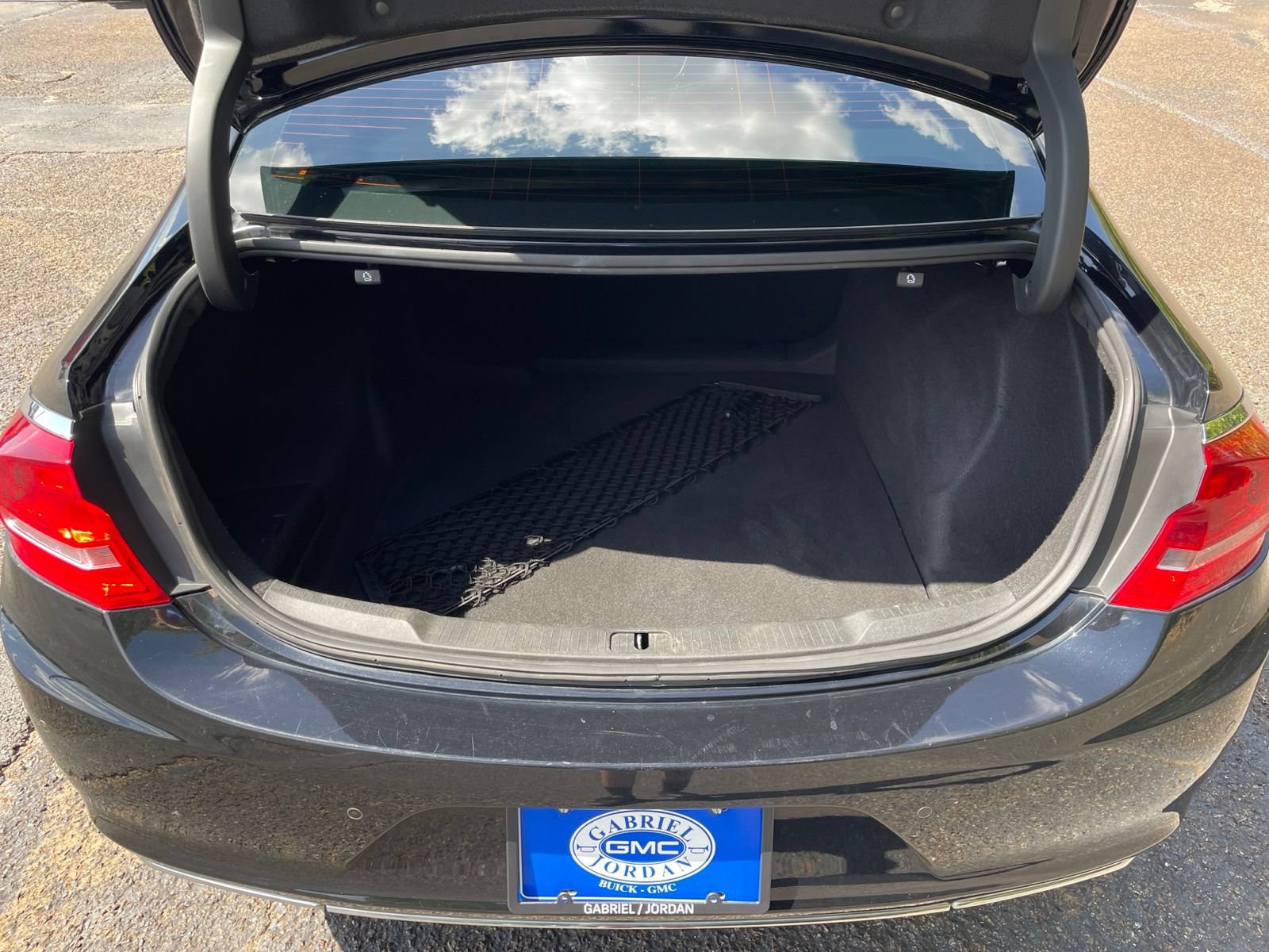 Used 2017 Buick LaCrosse Essence w/ Sun and Shade Package FWD image 39