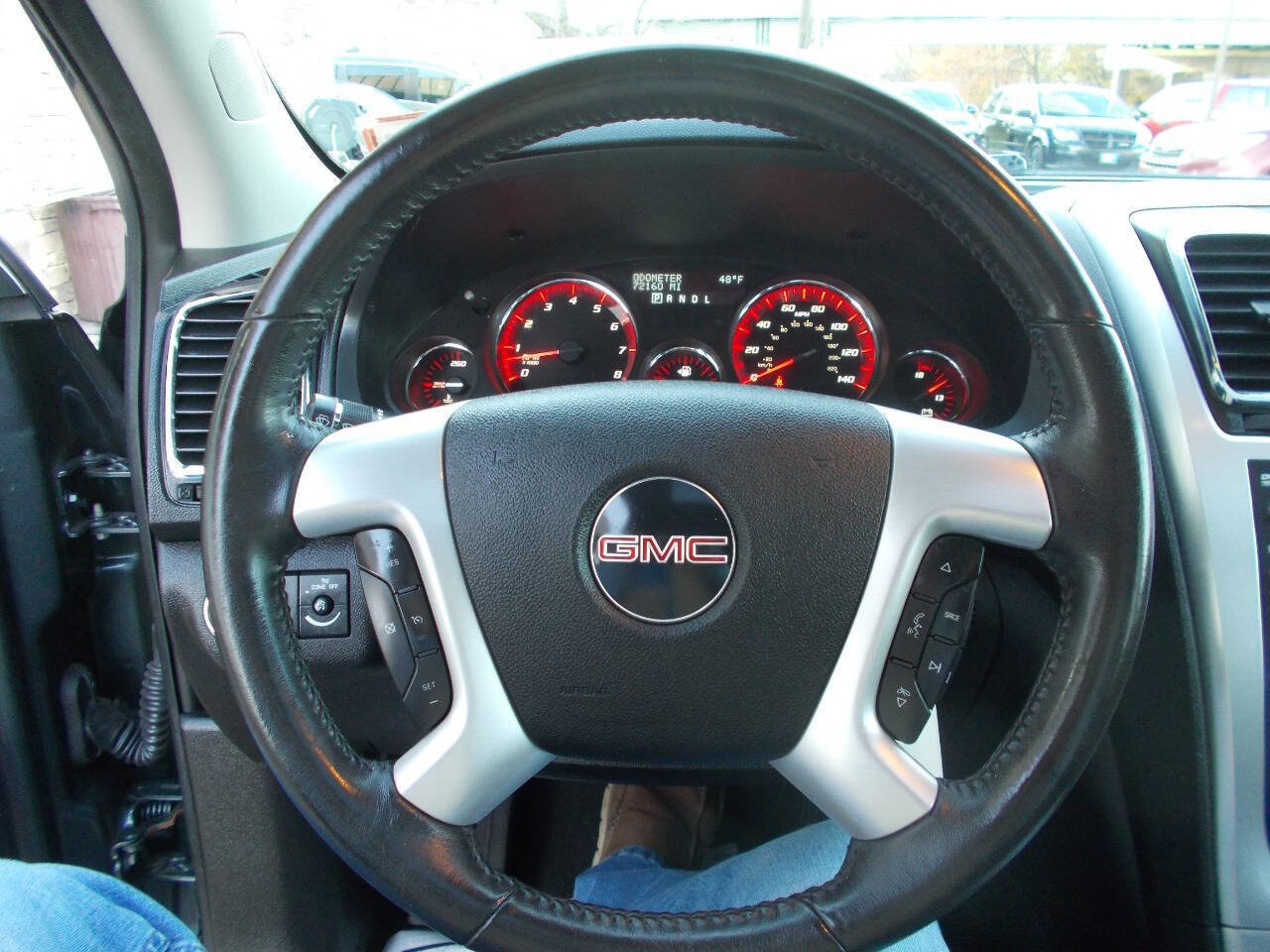 Used 2011 GMC Acadia SLE image 13