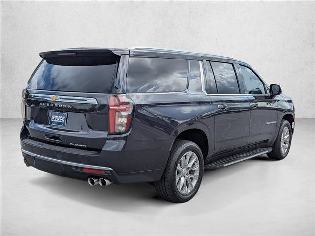 Used 2023 Chevrolet Suburban Premier RWD image 5