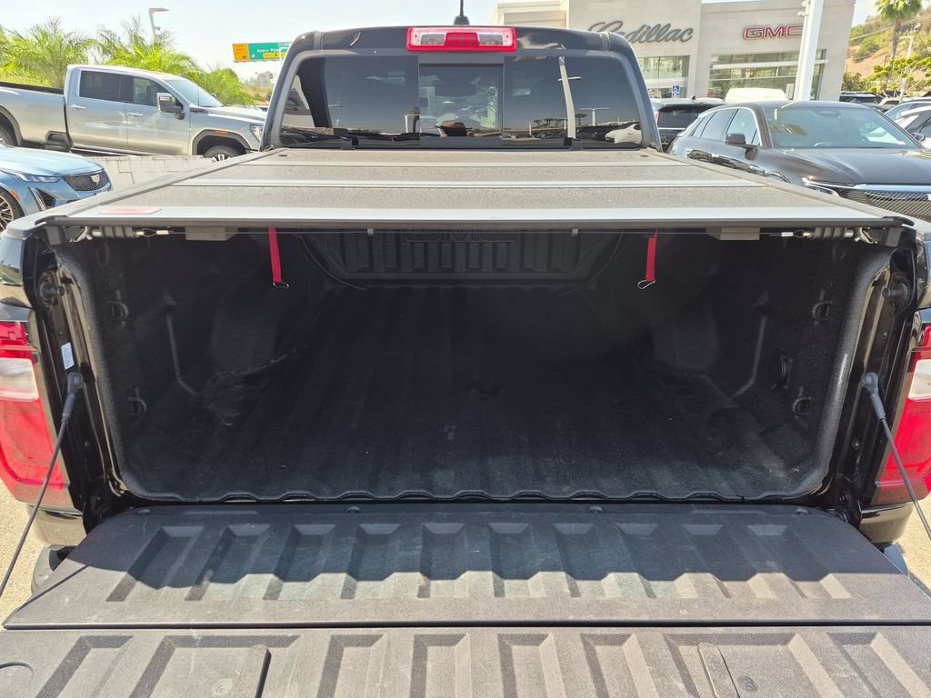 Used 2025 GMC Canyon AT4 AWD/4WD image 18