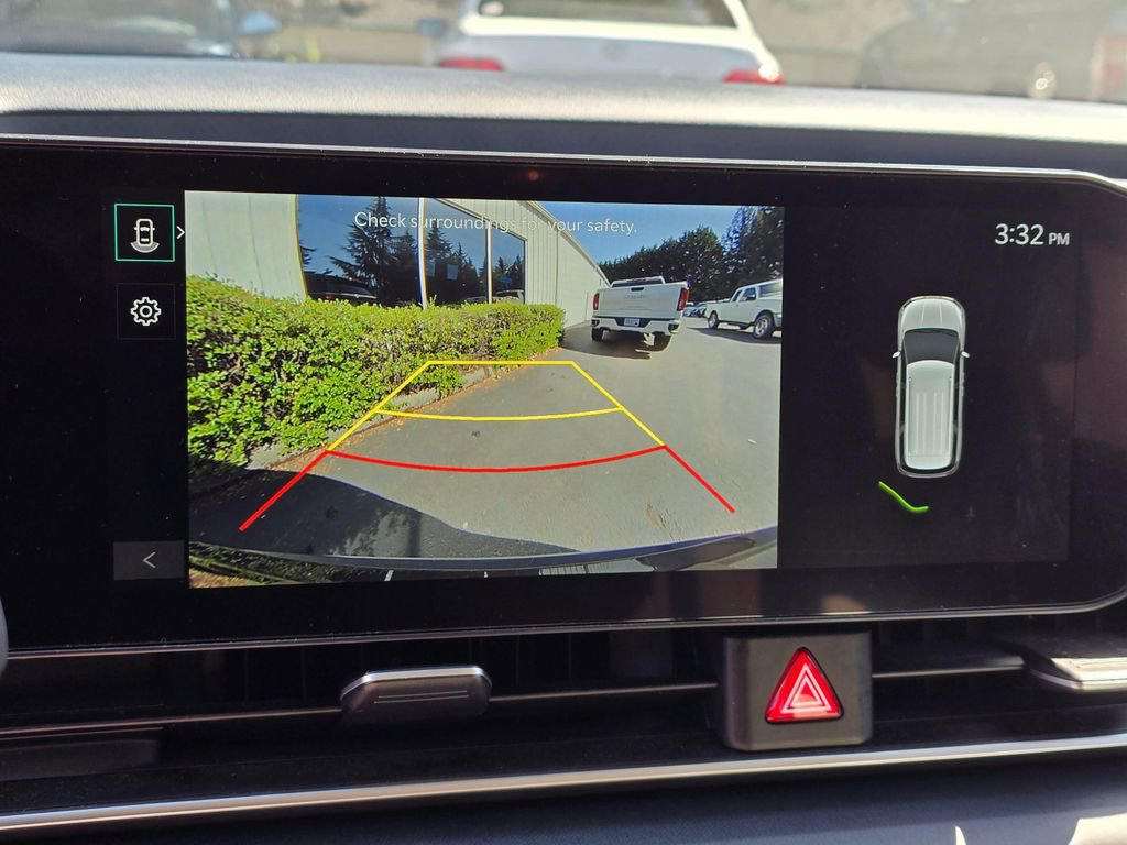Certified 2025 Kia Carnival EX FWD image 21
