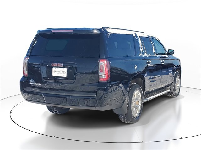 Used 2015 GMC Yukon XL SLT w/ Open Road Package image 3