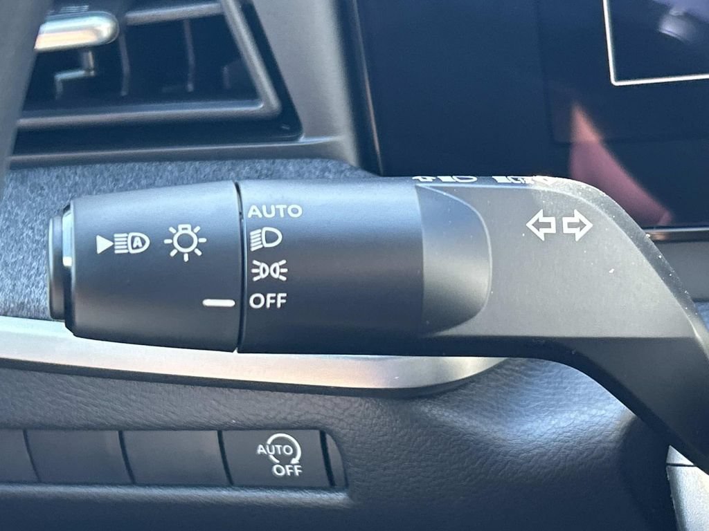 New 2026 Nissan Kicks S FWD image 31